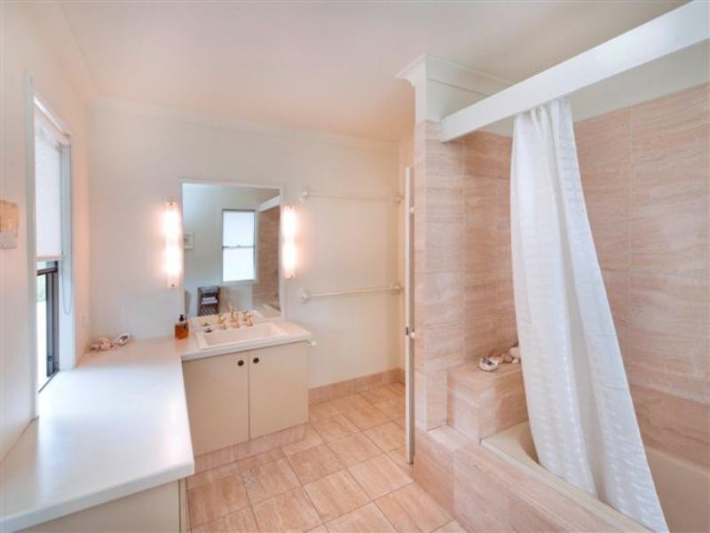 12 Macgregor Street, The Range QLD 4700