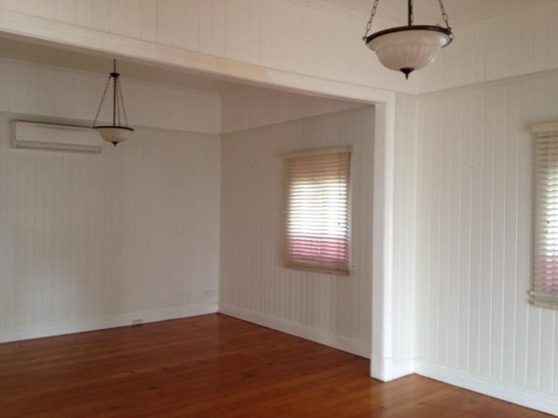73 Albert Street, The Range QLD 4700