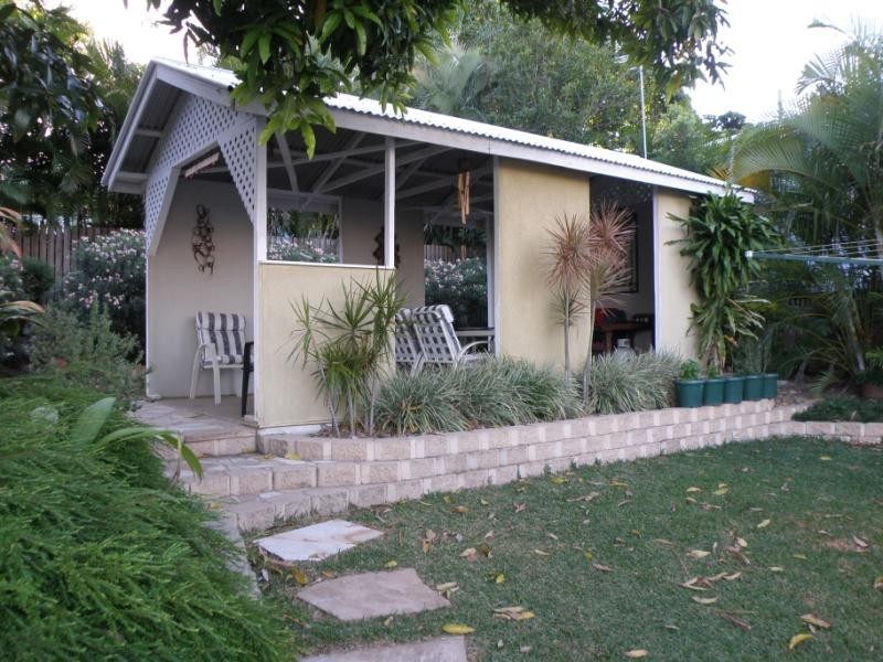 6 Kellow Street, The Range QLD 4700