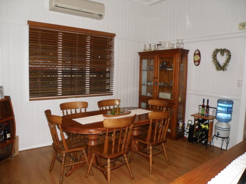 6 Kellow Street, The Range QLD 4700