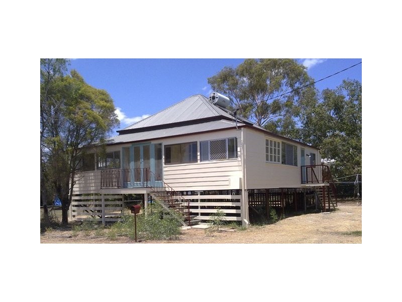 2 Hardacre Street, Rockhampton QLD 4700