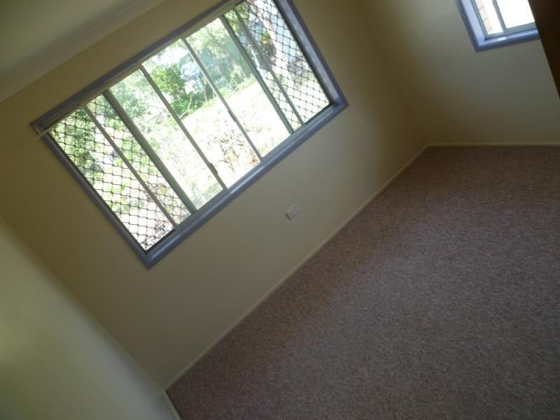 3/146 Dee Street, Koongal QLD 4701