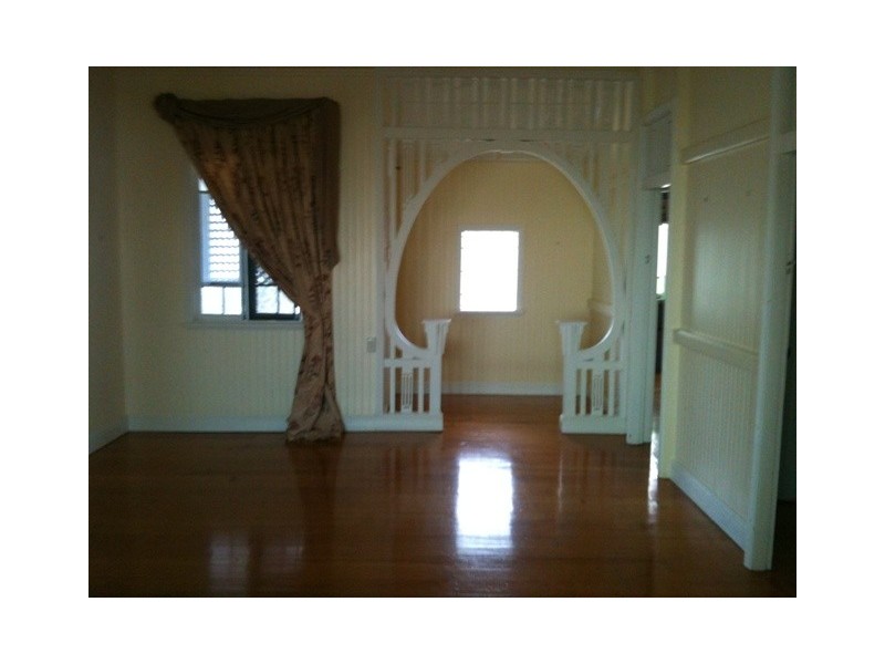 15 Jessie Street, Rockhampton QLD 4700 the real estate agency Leased