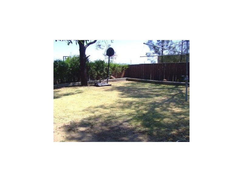 14 Elliott Close, Singleton NSW 2330