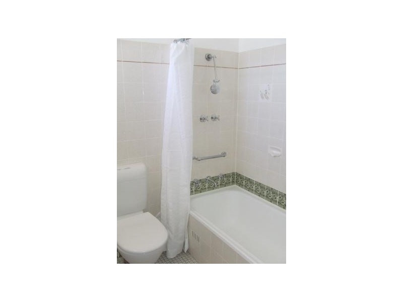 106 John Street, Singleton NSW 2330