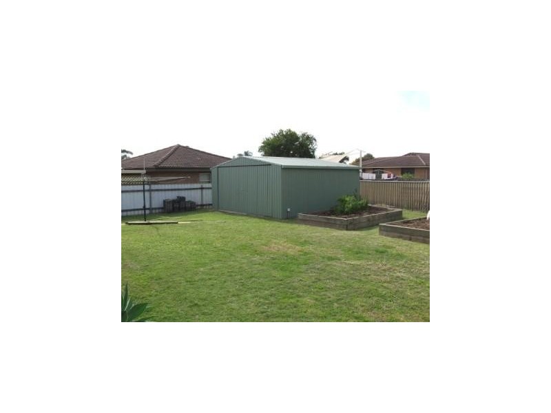 4 Geary Avenue, Singleton NSW 2330