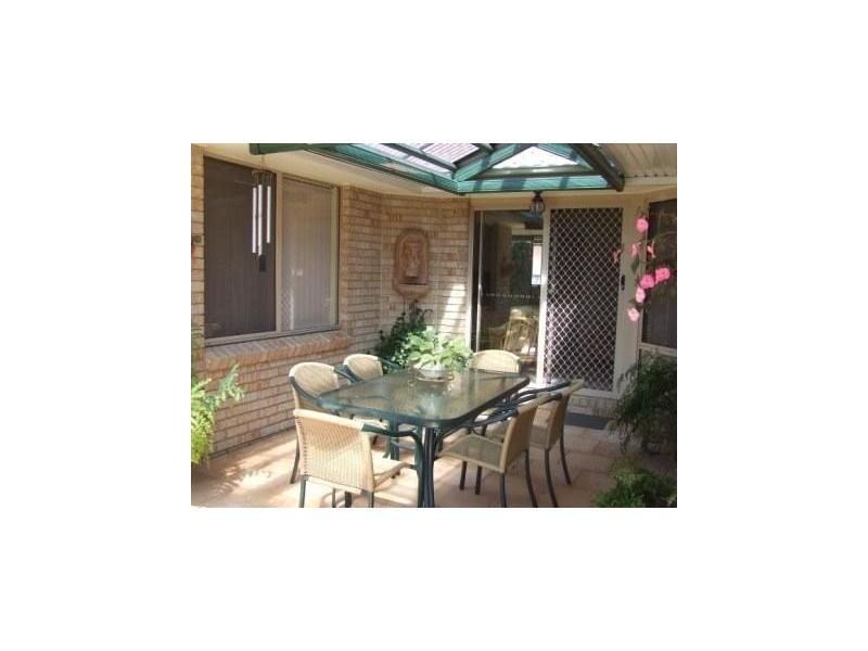 33 Casey Drive, Singleton NSW 2330