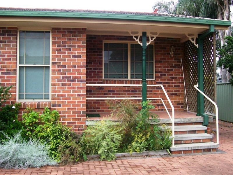 4/83 Kelso Street, Singleton NSW 2330