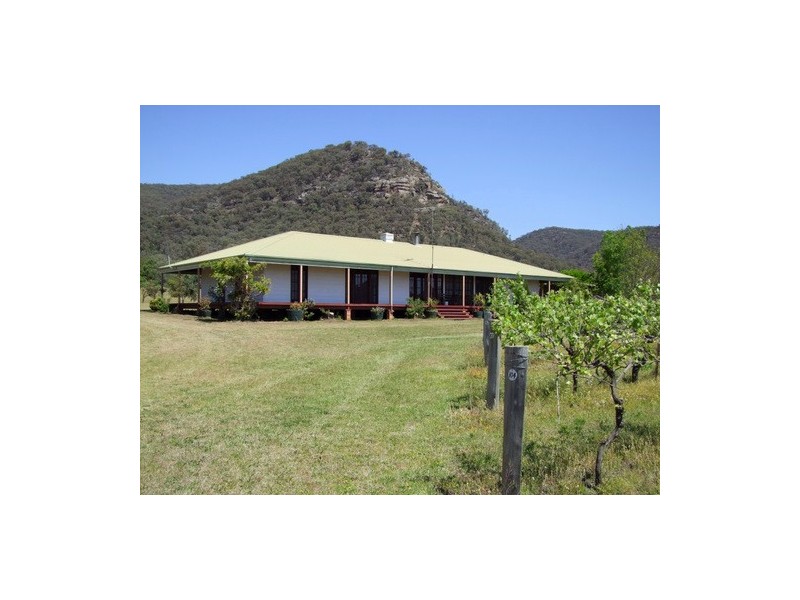 Broke NSW 2330