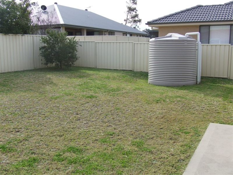 3/76 Casey Drive, Singleton NSW 2330