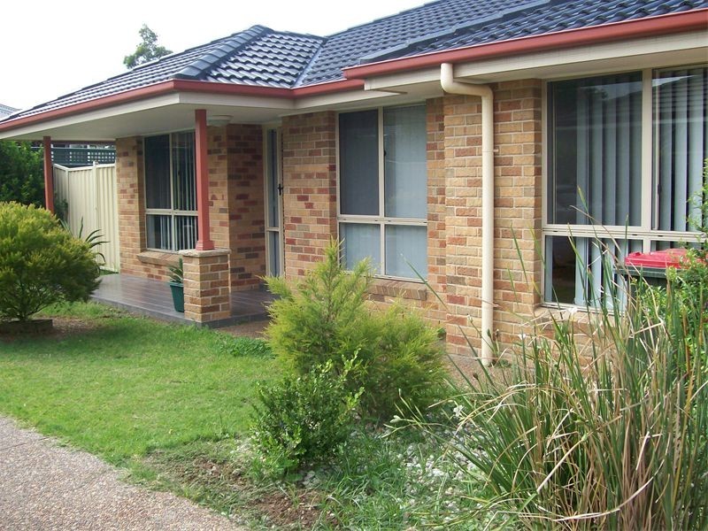 2/19 Dargin Close, Singleton NSW 2330