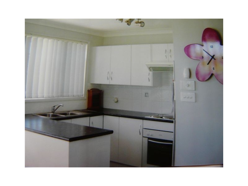 2/19 Dargin Close, Singleton NSW 2330
