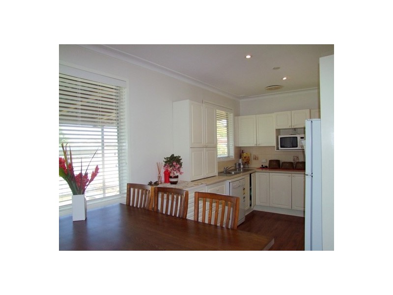 3 Woodward Avenue, Singleton NSW 2330