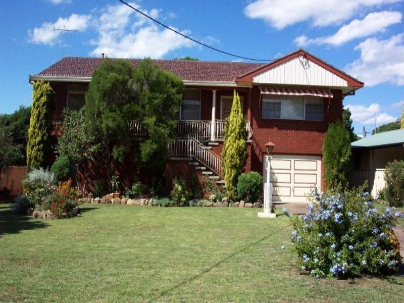 44 Bishopgate Street, Singleton NSW 2330