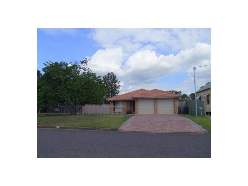31 Doyle Street, Singleton NSW 2330
