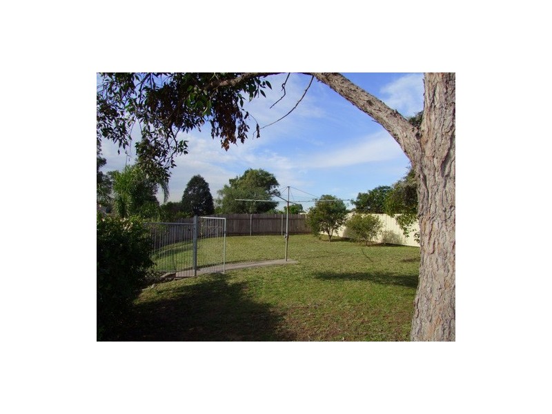 2 Wilmot Place, Singleton NSW 2330