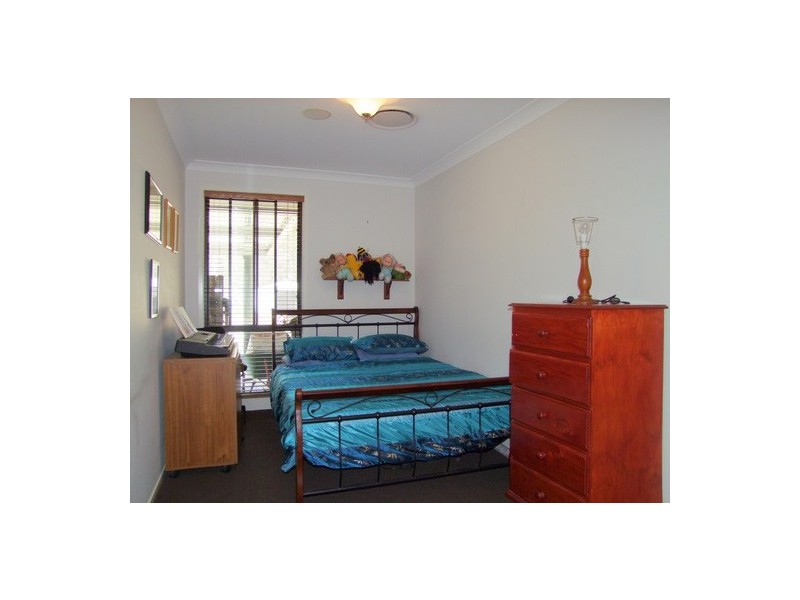 20 Llanrian Drive, Singleton NSW 2330