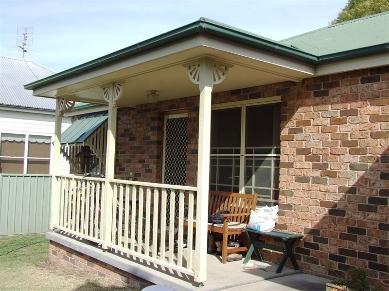 3/39 Castlereagh Street, Singleton NSW 2330