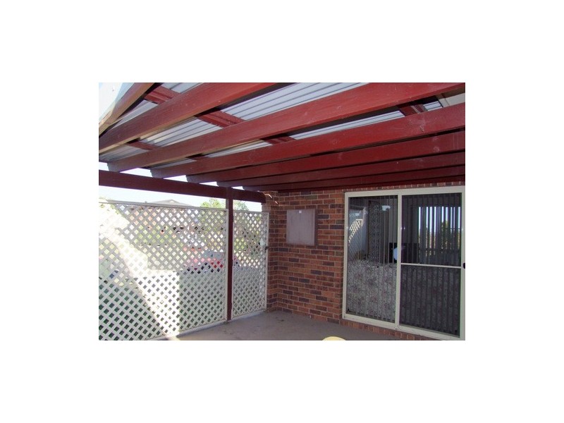 1/30 Cunningham Parade, Singleton NSW 2330