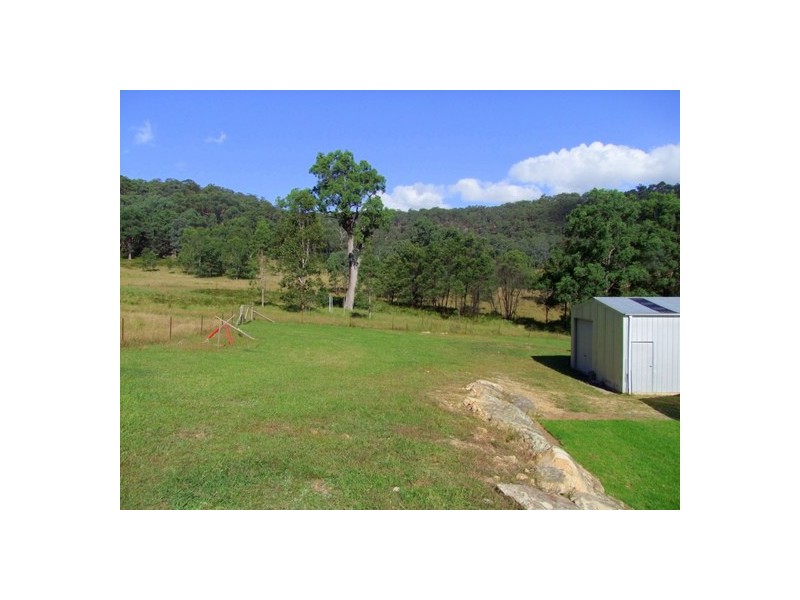Howes Valley NSW 2330