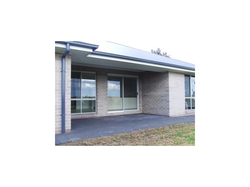 654 Stanhope Road, Elderslie NSW 2335