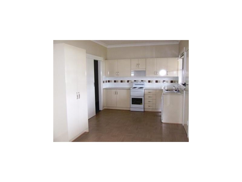 1 Dangar Road, Singleton NSW 2330