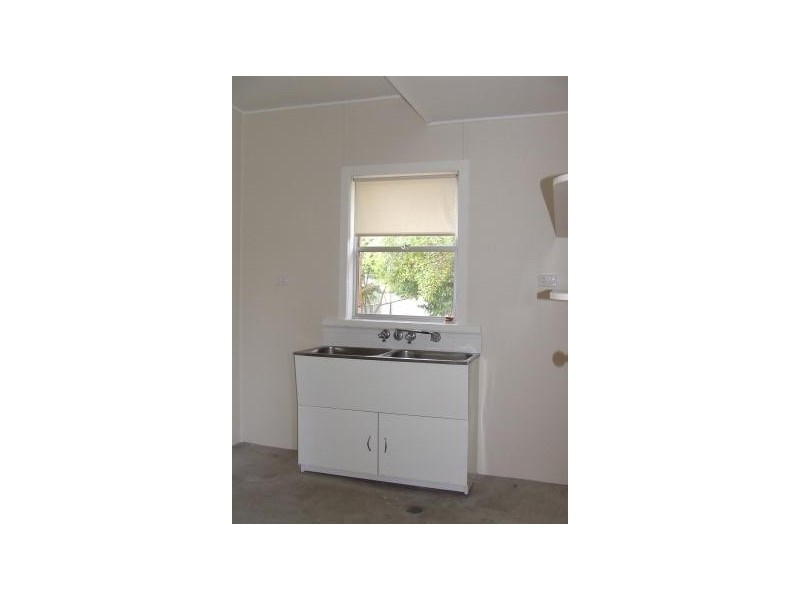 1 Dangar Road, Singleton NSW 2330