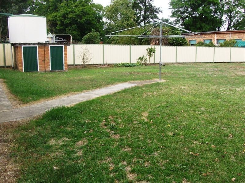 1 Dangar Road, Singleton NSW 2330