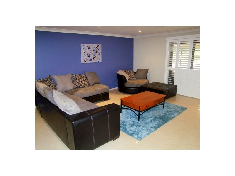 36 Llanrian Drive, Singleton NSW 2330