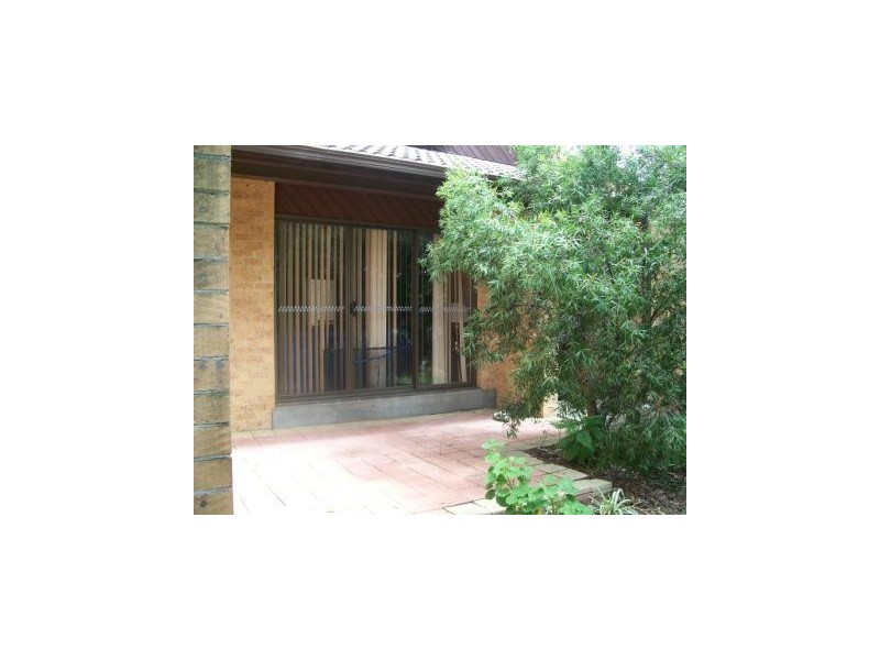 4/1 Gibson Close, Singleton NSW 2330