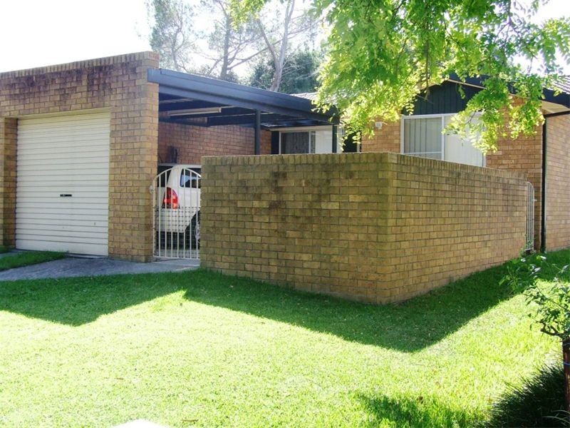 1/10 Townhead Crescent, Singleton NSW 2330