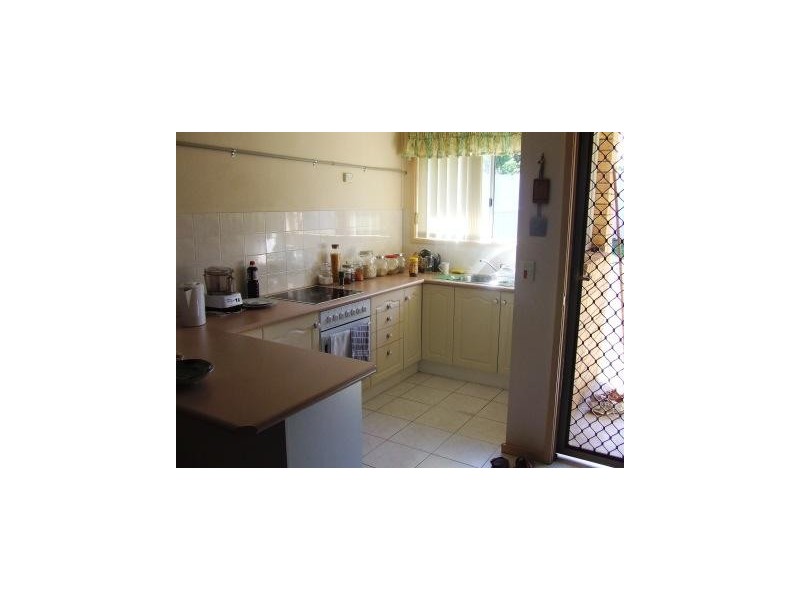 1/10 Townhead Crescent, Singleton NSW 2330