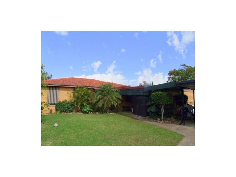 17 Waterhouse Avenue, Singleton NSW 2330