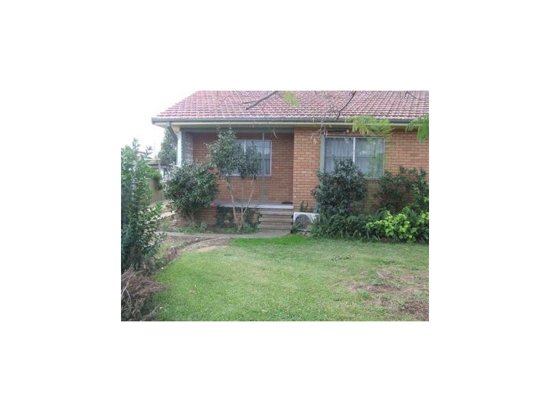 1/10 Dalton Avenue, Singleton NSW 2330