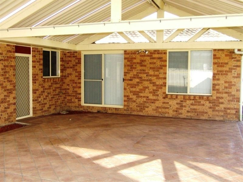 3 Madden Parade, Singleton NSW 2330