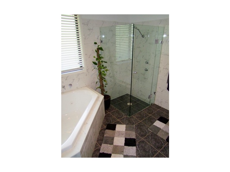 North Rothbury NSW 2335