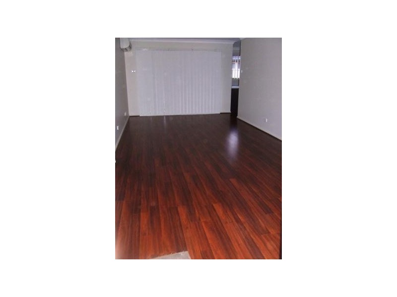 8/4 Wyndham Street, Greta NSW 2334