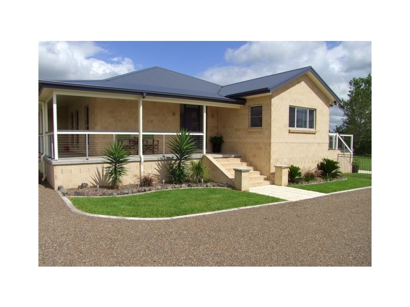 62 Greenwood Avenue, Singleton NSW 2330