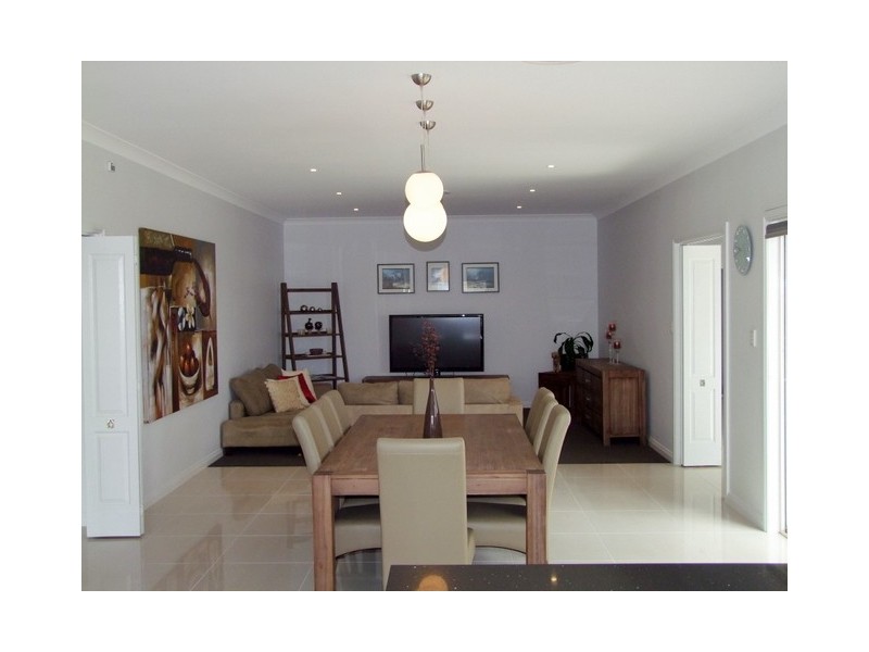 62 Greenwood Avenue, Singleton NSW 2330