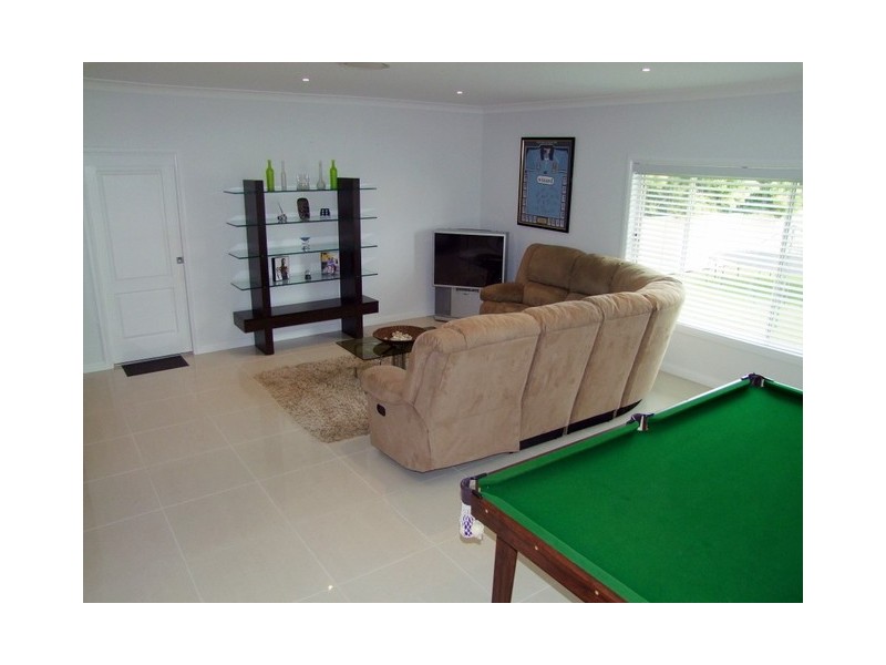 62 Greenwood Avenue, Singleton NSW 2330