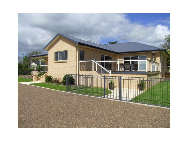 62 Greenwood Avenue, Singleton NSW 2330