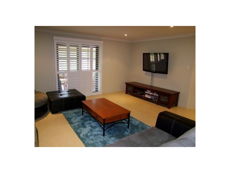 36 Llanrian Drive, Singleton NSW 2330