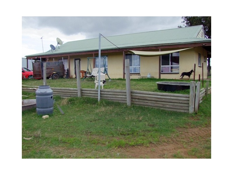 276 Dyrring Road, Singleton NSW 2330