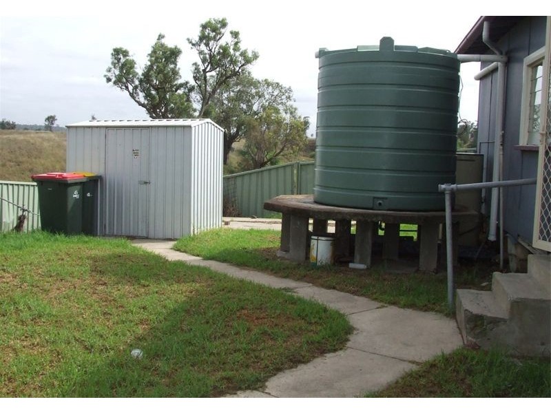 68 Knodlers Lane, Singleton NSW 2330