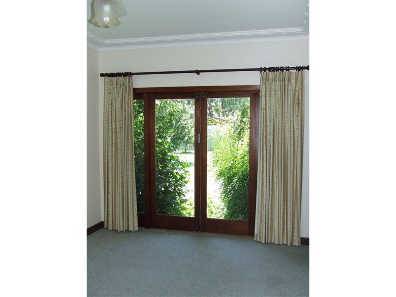 22 Dangar Road, Singleton NSW 2330