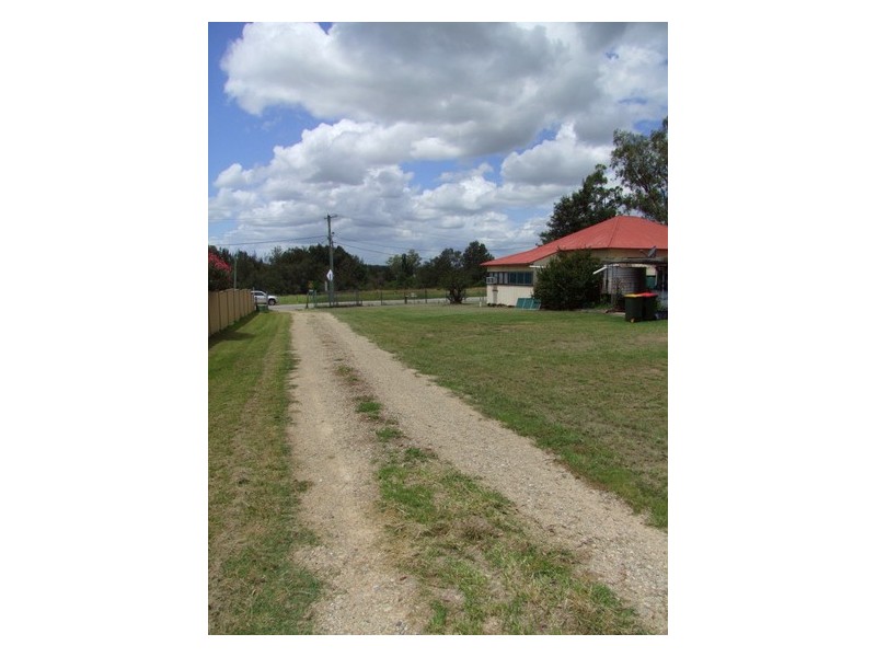 2042 Putty Road, Bulga NSW 2330
