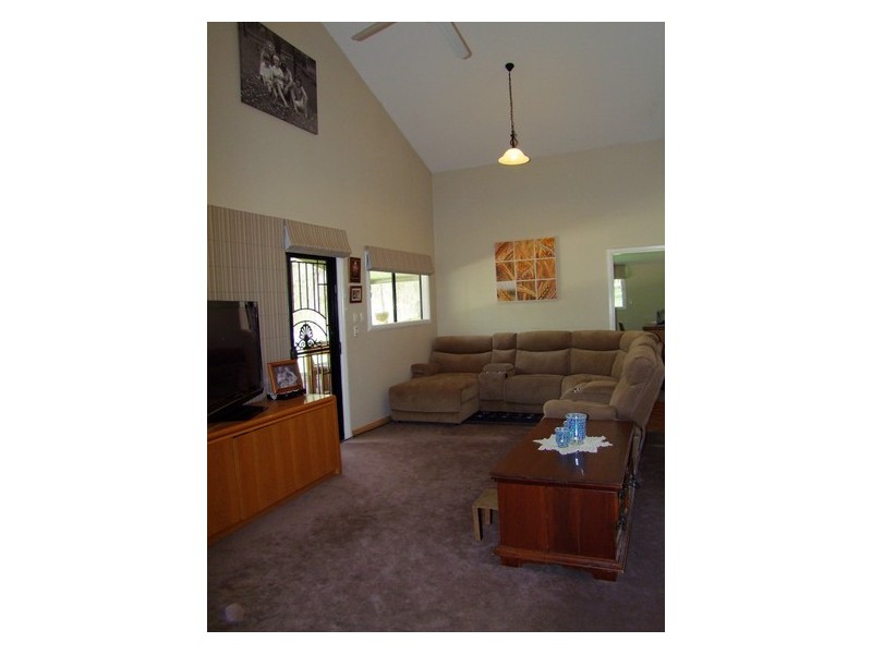 21B Pothana Lane, Singleton NSW 2330