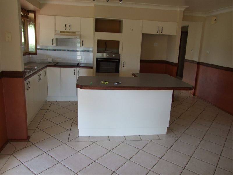 14 York Street, Greta NSW 2334