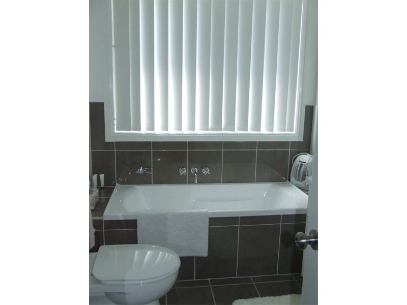 6/4  Wyndham Street, Greta NSW 2334