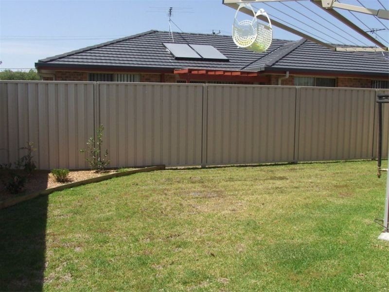 6/4  Wyndham Street, Greta NSW 2334